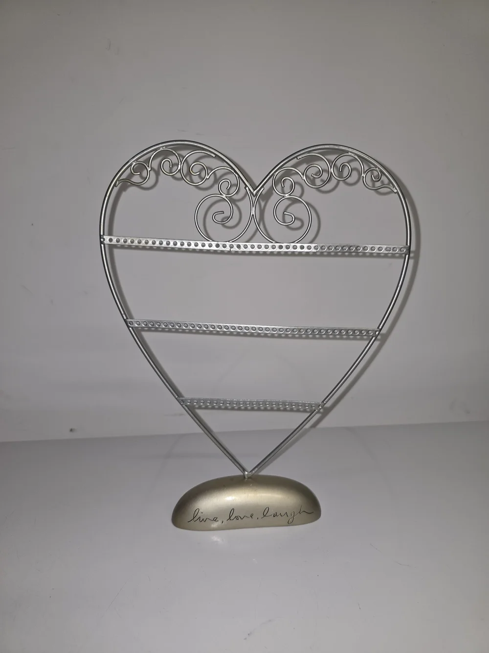 Heart-Shaped Jewelry Display Stand in Silver Holds Earrings